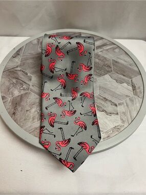 Ralph Marlin Flamingos Gray Pink Novelty Necktie 2004